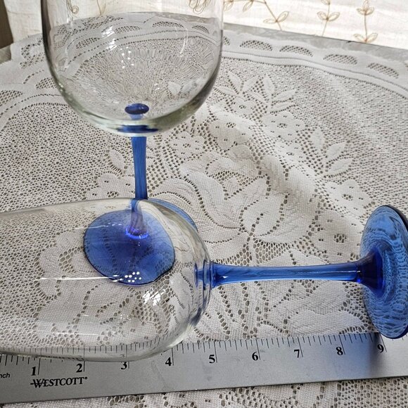 Vina Blue Libbey Red Wine Goblet 9" blown glass 17oz set of 2 stylish romantic - Picture 3 of 8